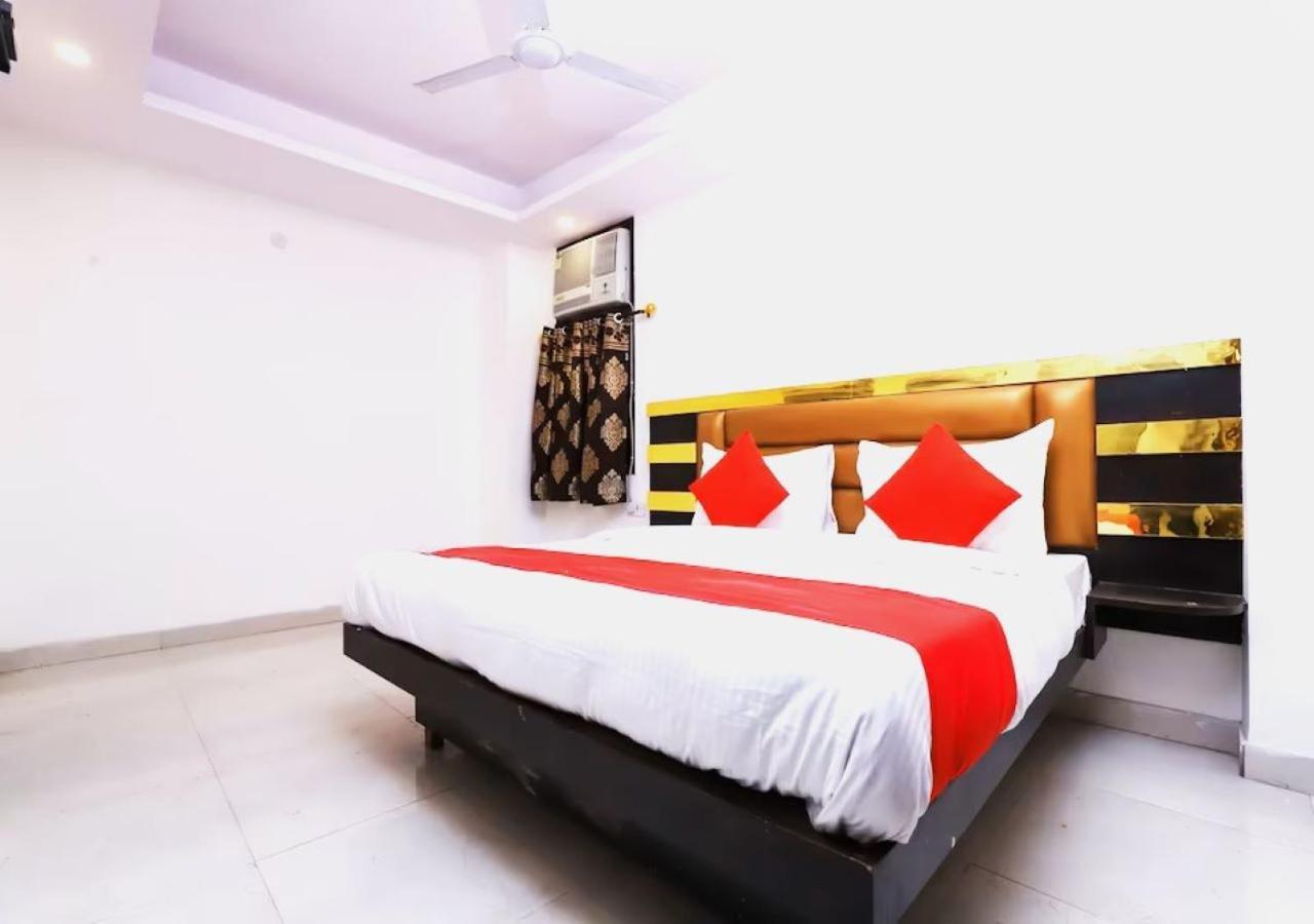 Hotel I Stay & Revels Near New Delhi Railway Station- By Ap Singh Hotels المظهر الخارجي الصورة
